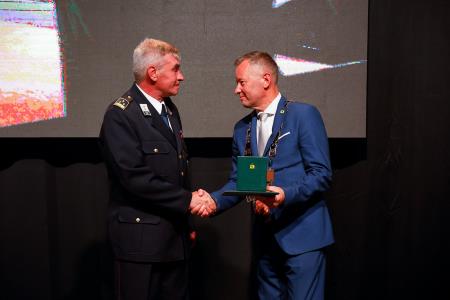 LETOŠNJI PREJEMNIKI OBČINSKIH IN ŽUPANOVIH PRIZNANJ